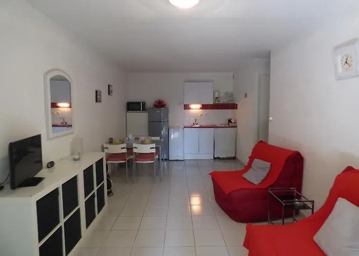 T2, Terrasse, Piscine, Eden Roc Ii, *
