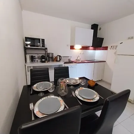 T2, Terrasse, Piscine, Eden Roc Ii, * Narbonne-Plage